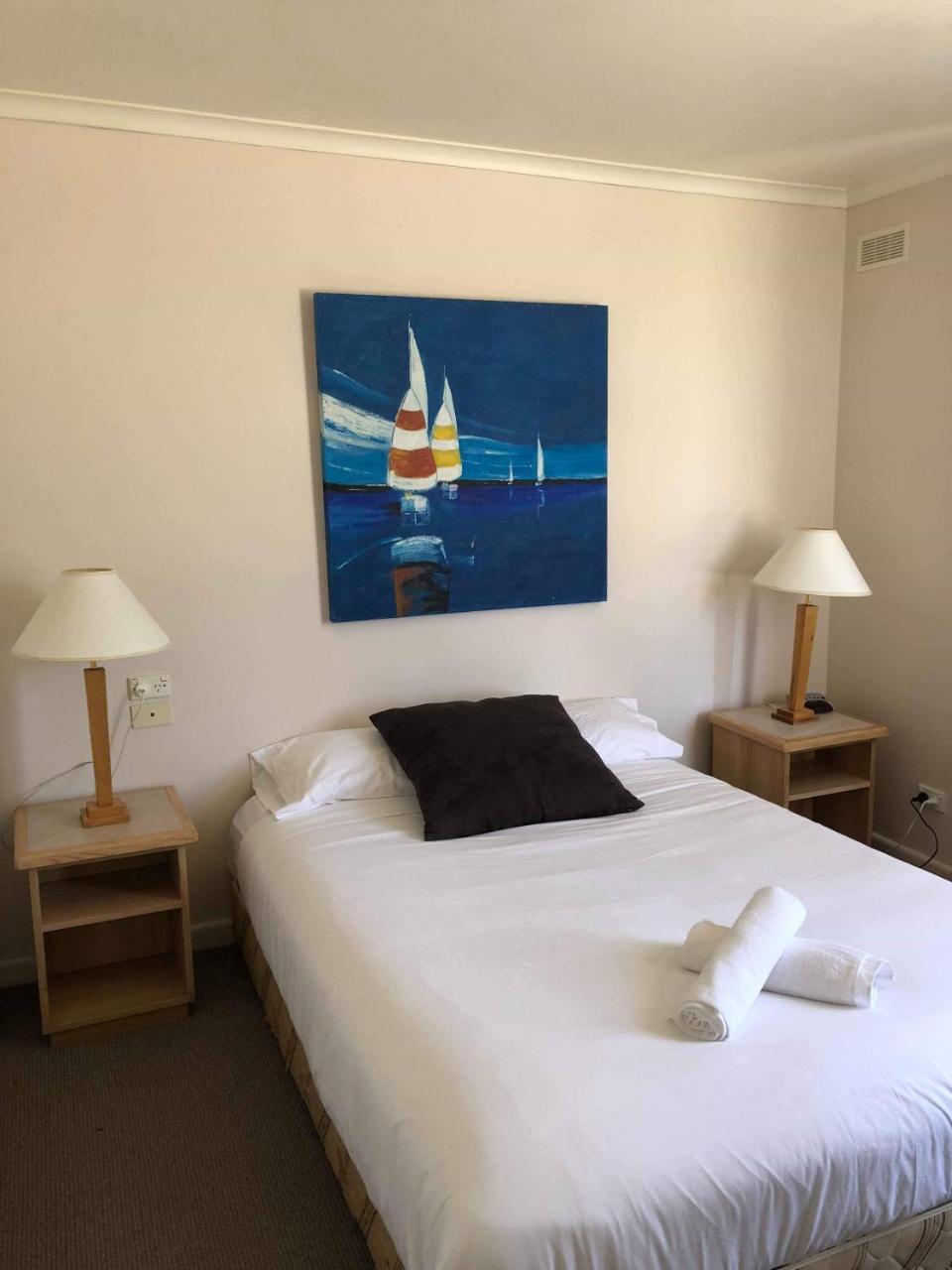 Lakes Jakaranda Holiday Units Lakes Entrance Εξωτερικό φωτογραφία