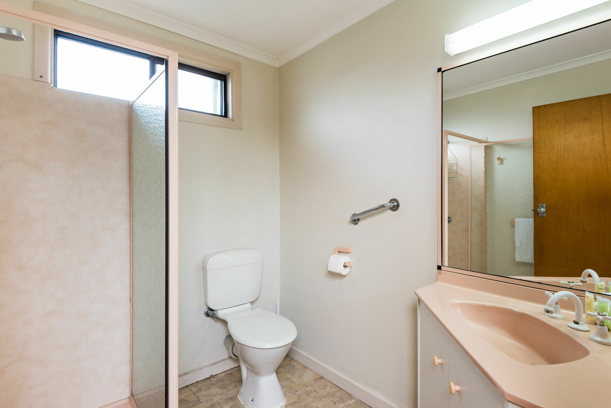 Lakes Jakaranda Holiday Units Lakes Entrance Εξωτερικό φωτογραφία
